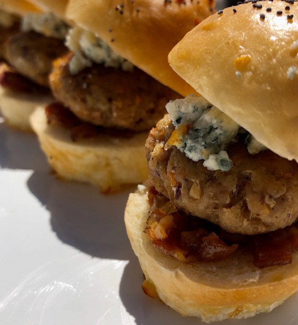 Mini Pork Burger Mini Pork Burger